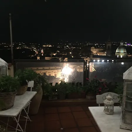 Casa Tipica Siciliana Patronale Tremetrisoprailcielo Con Vista, Colazione Interna In Terrazzo Panoramico