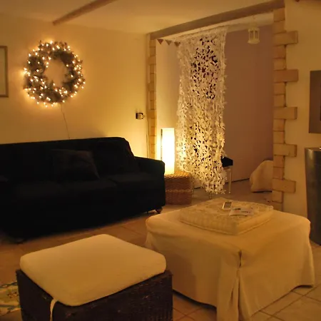 Casa Tipica Siciliana: Panoramic Terrace Bed & Breakfast