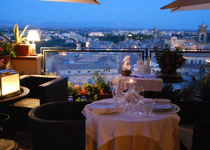 Casa Tipica Siciliana Patronale Tremetrisoprailcielo Con Vista, Colazione Interna In Terrazzo Panoramico Bed & Breakfast 4*