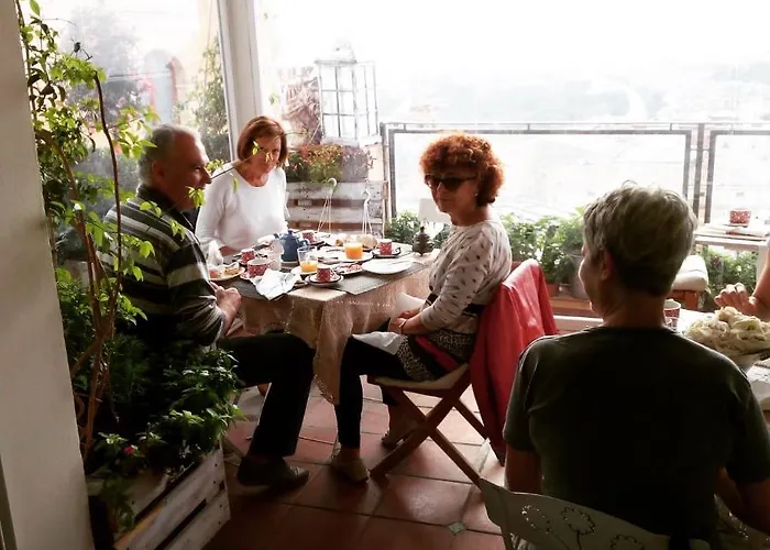 Casa Tipica Siciliana Patronale Tremetrisoprailcielo Con Vista, Colazione Interna In Terrazzo Panoramico Bed & Breakfast 4*